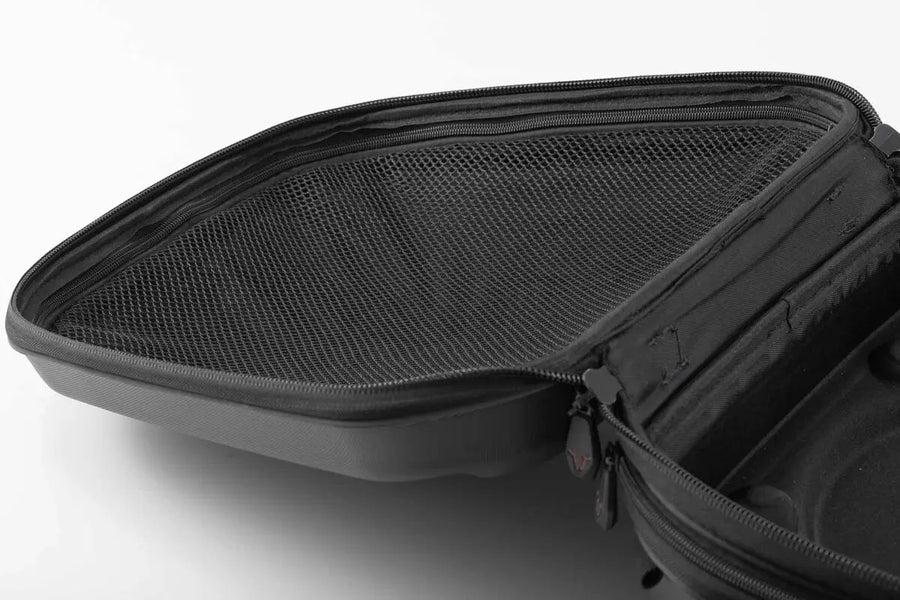 aprilia sx 125 [SW-MOTECH] – Urban ABS top case tension strap variant with floor insert