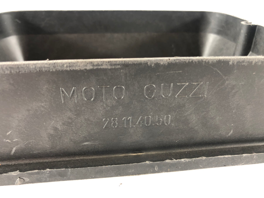 Moto Guzzi Le Mans 4 [Le Mans 3] - Air filter box intermediate piece