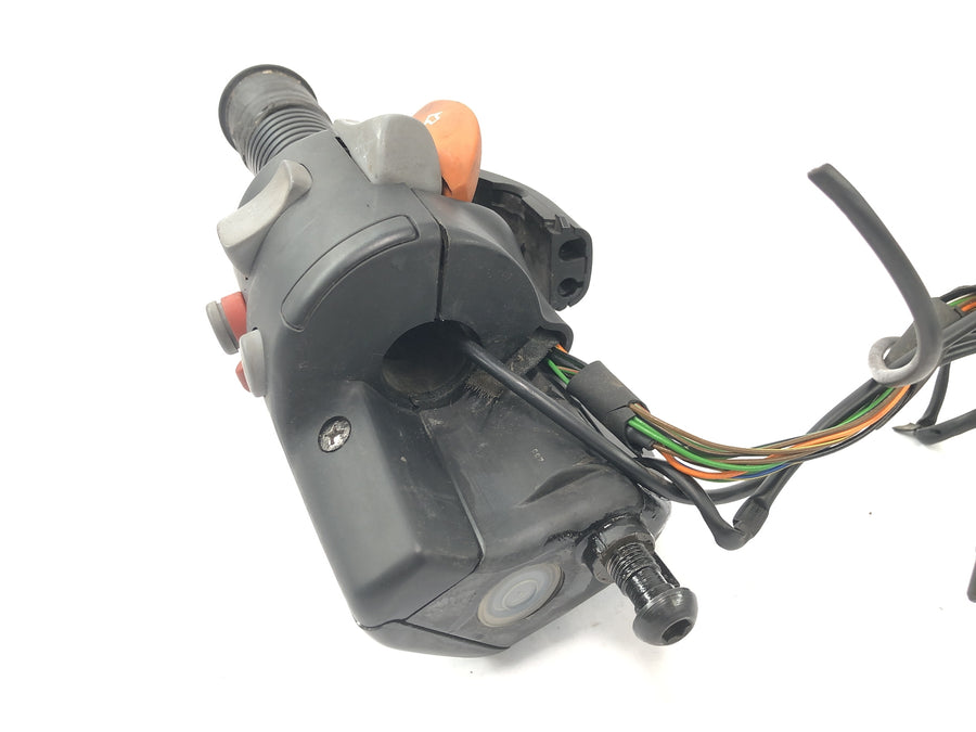 BMW R 1150 GS R21 [2002] - brake pump throttle handlebar switch right with heated grips