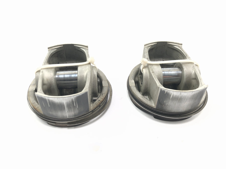 HONDA VTR 1000 SP 1 SC45 [2001] - Engine housing engine block crankcase with pistons