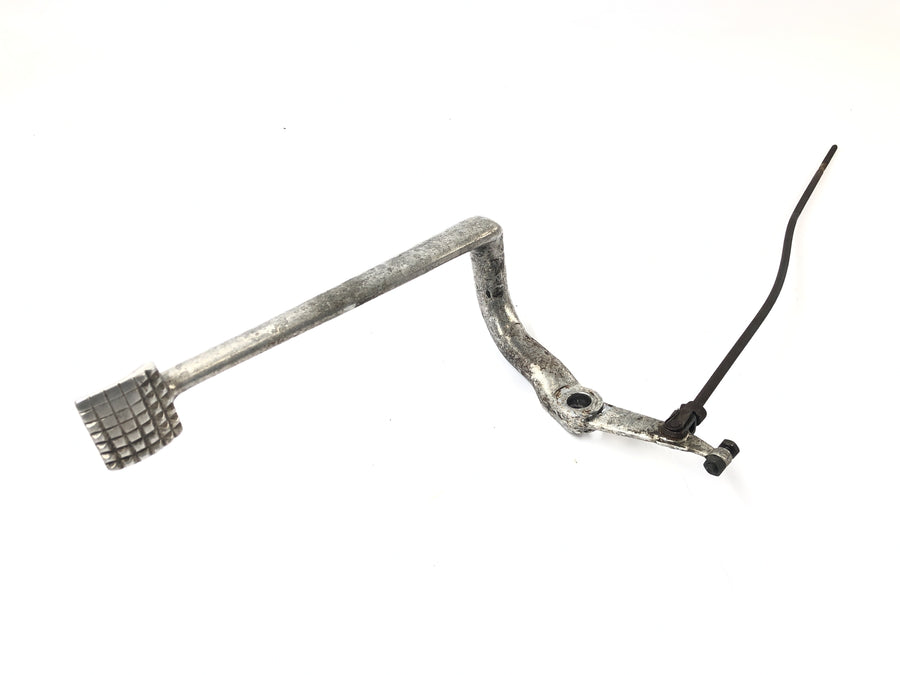 BMW R75/5 [1973] - brake pedal with brake linkage