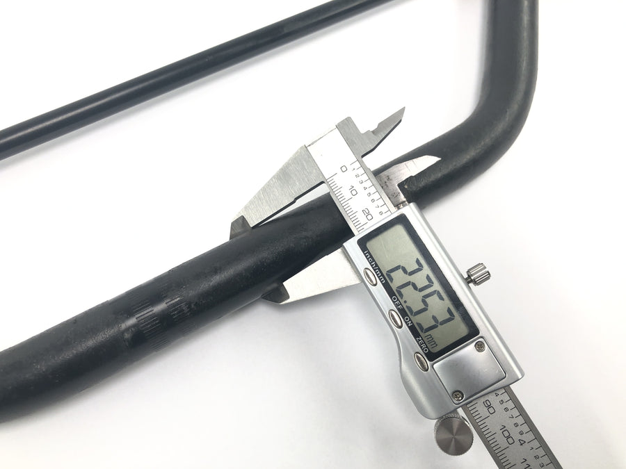 Yamaha DT 175 2K4 [1982] - Handlebar steel handlebar cross bar with black cross brace