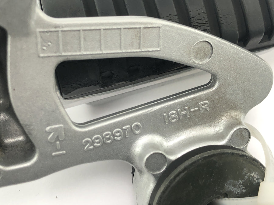 Suzuki GSF 1250 SA Bandit WVCH [2007] - Footrest passenger footrest system rear right