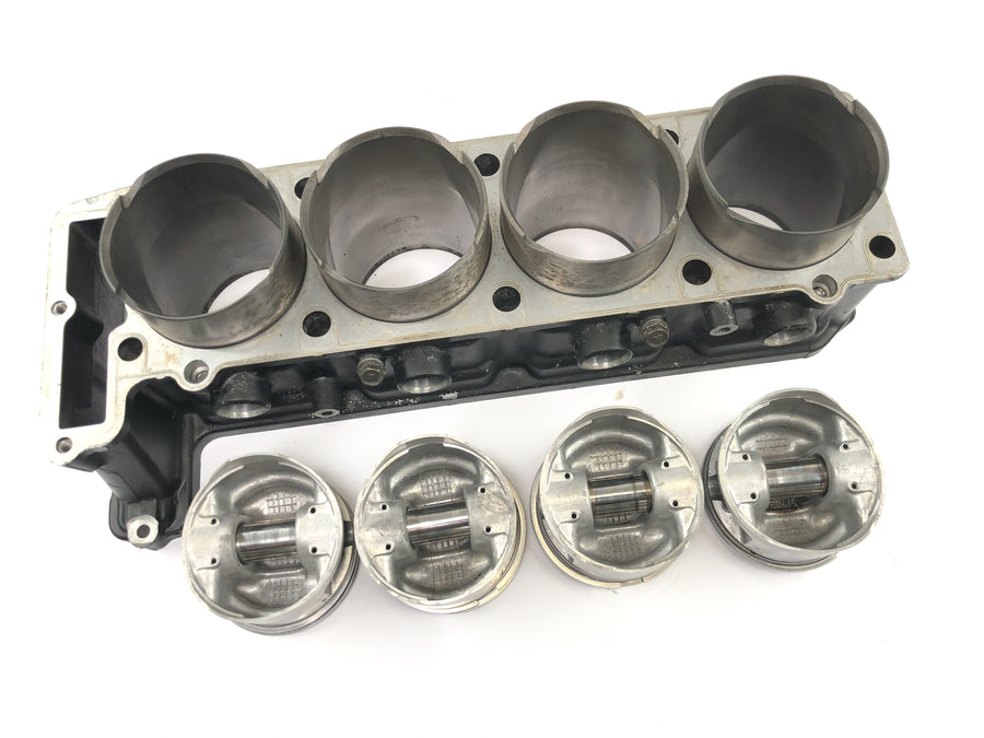 Kawasaki GPZ 1000 RX [1987] - cylinder with piston cylinder block cylinder bank
