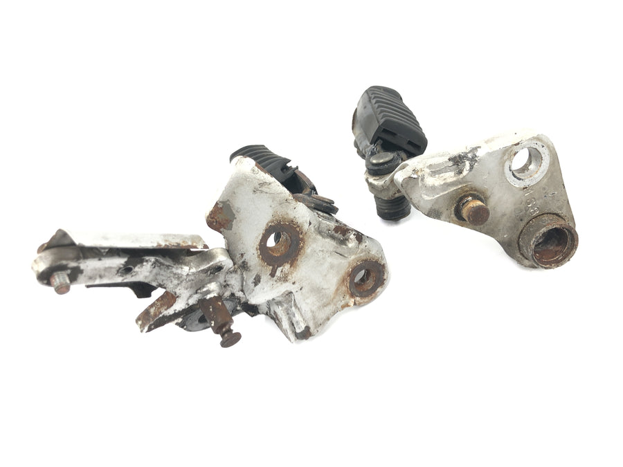 Honda XRV 750 Africa Twin RD04 [1990] - Driver's footrest system left and right