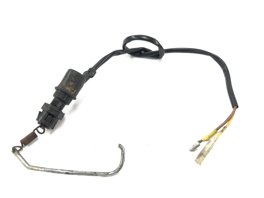 Yamaha XT 350 3YT / 55V [1990] - Brake light switch at the back