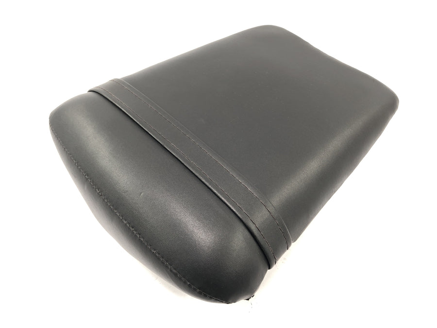 Yamaha YZF R1 RN09 [2003] - Socius seat bench passenger seat seat cushions at the back