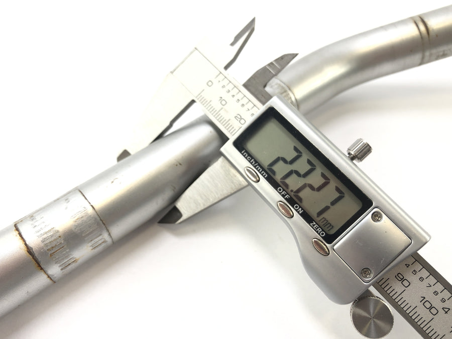 Yamaha DT 125 DE06 [2005] - Handlebars