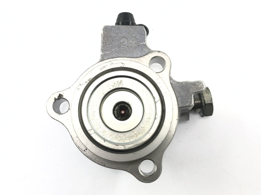 Triumph Adventurer 900 T309RT [1998] - Clutch slave cylinder hydraulic clutch cylinder