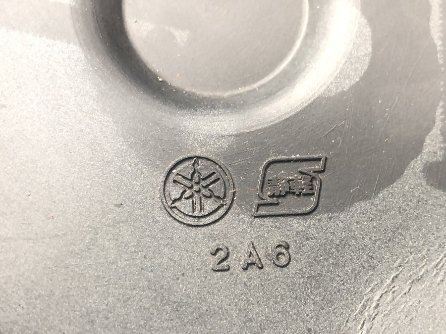 Yamaha DT 175 2K4 [1982] - Alternator cover engine cover left