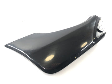 Honda CBX 650 E RC13 [1983] - Side cladding on the left side cover cover cover cover
