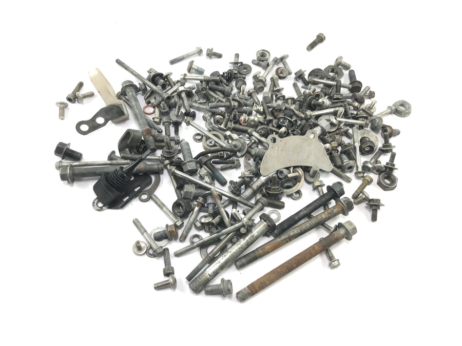 Yamaha WR 125 X DE07 [2010] - leftover parts and screws mixed lot