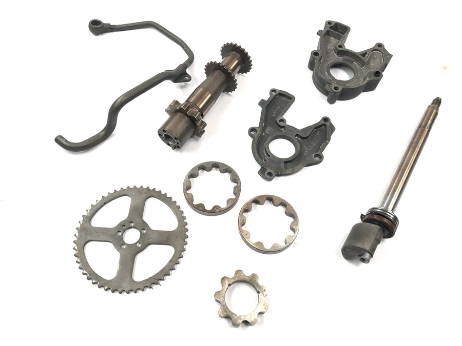 BMW R 1200 GS Adventure R12 [2012] - Oil pumpoe with oil pump shaft