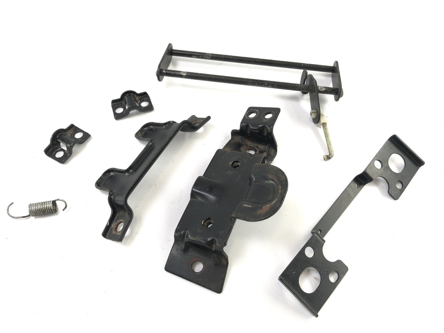 Kawasaki VN-15 VNT50A [1989] - Seat mount