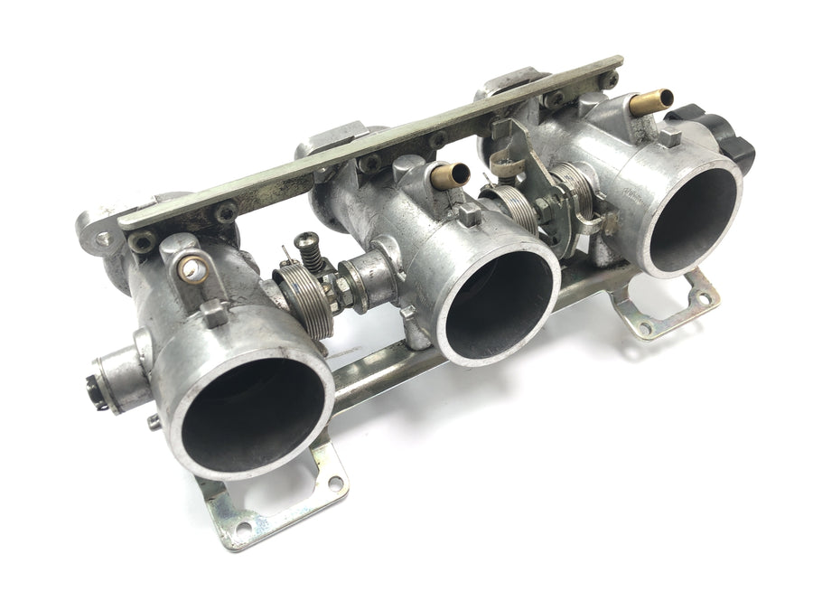 Triumph Speed ​​Triple T509 [1998] - Throttle body throttle body injection system injector