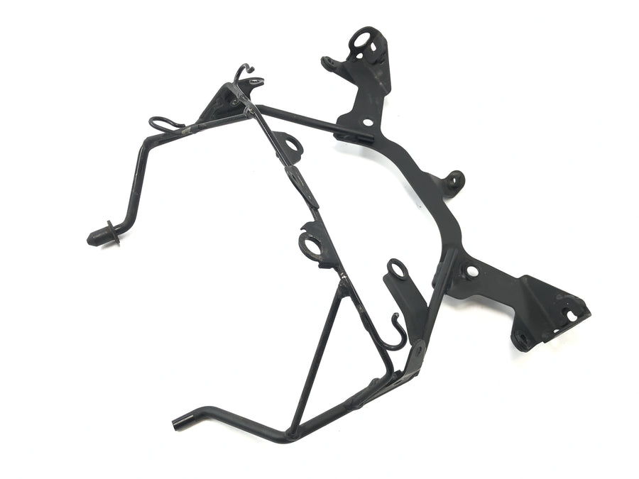 Suzuki VZ 1500 WVCU [2011] - Headlight holder lamp holder bracket front