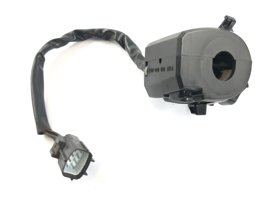 Ducati 1098 S H7 [2009] - handlebar fittings handlebar switch on the left