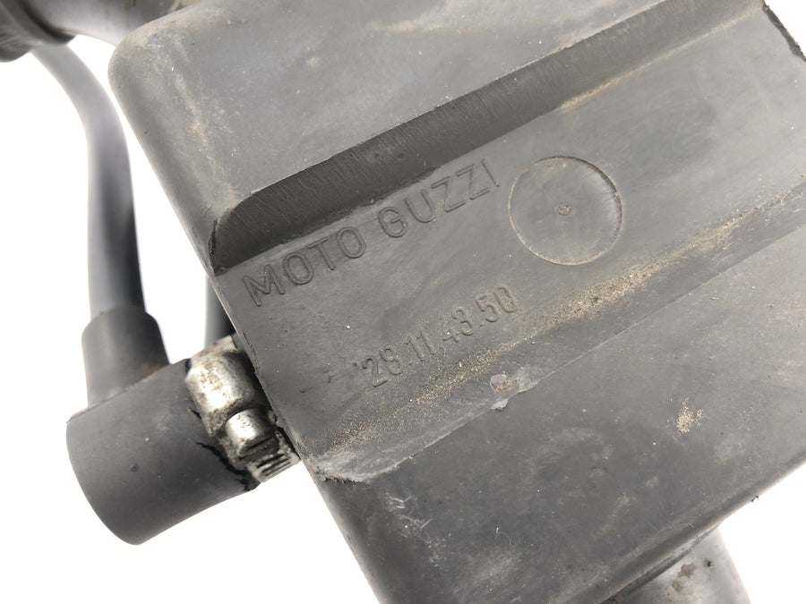 Moto Guzzi California II VT [1985] - Airbox air filter box