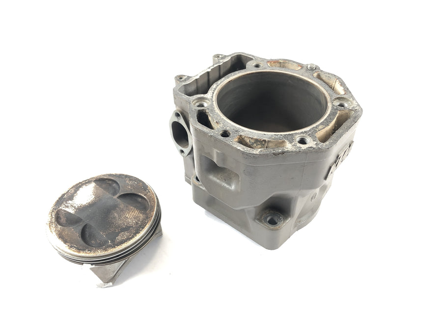 KTM LC4 640 [2003] - Cylinder and piston