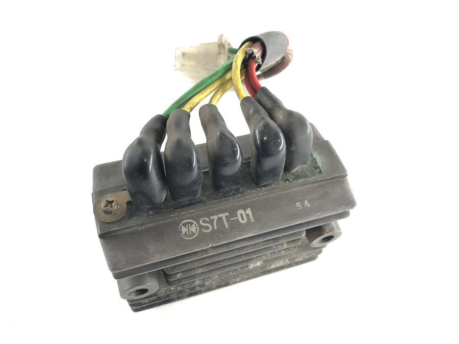 Honda GL 1000 Goldwing GL1 [1977] - Regulator Voltage Regulator