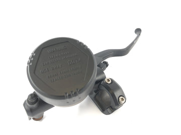 BMW K 1300 S K12S [2010] - handlebar fittings on the right brake pump in front