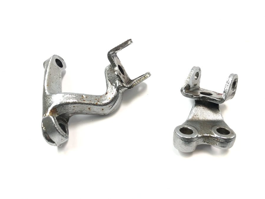 Honda XL 600 R PD03 [1986] - Footrest support driver footrests