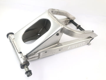 Yamaha YZF R1 RN01 [1998] - Schwinge rear wheel swing