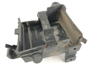 Yamaha XT 600 Zentere 34L [1985] - battery box battery roof
