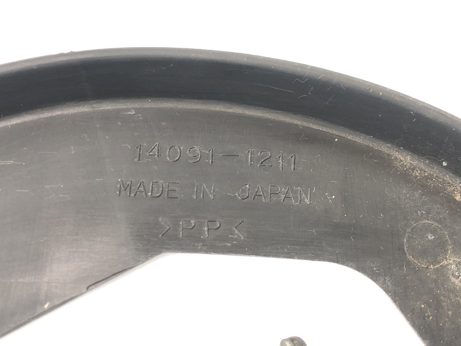 Kawasaki ZX 12 R ZXT20A [2001] - Lower fork bridge cover