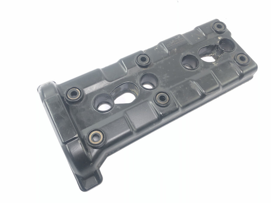 Yamaha YZF R1 RN01 [1998] - valve lid