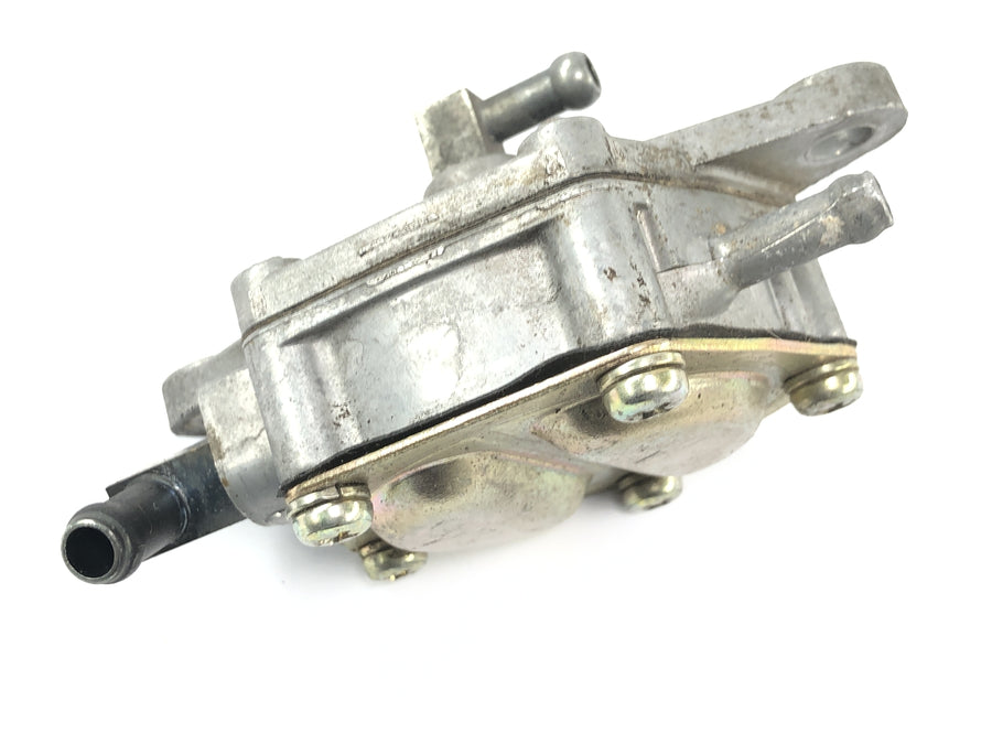 Suzuki RG 250 Gamma GJ21D [1987] - Fuel pump fuel pump