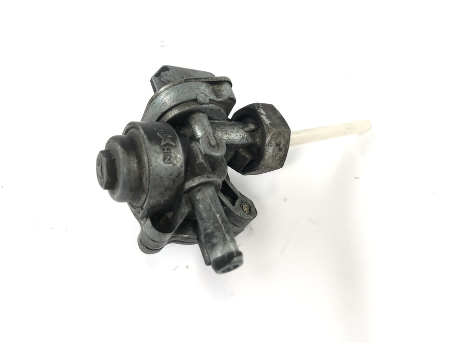 Honda CBX 650 E RC13 [1983] - petrol tap fuel tap petrol valve tank valve