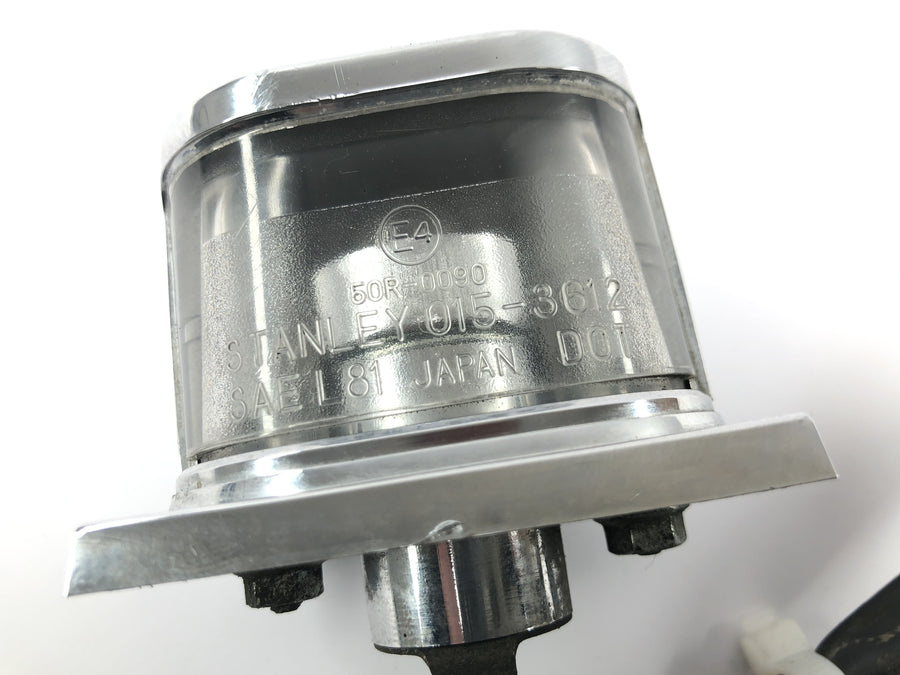 Honda VTX 1800 SC46 [2004] - license plate light chrome