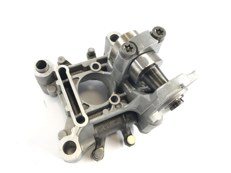 BMW R 1200 C 259C [1997] - Cylinder head on the left with camshaft stone and camshaft