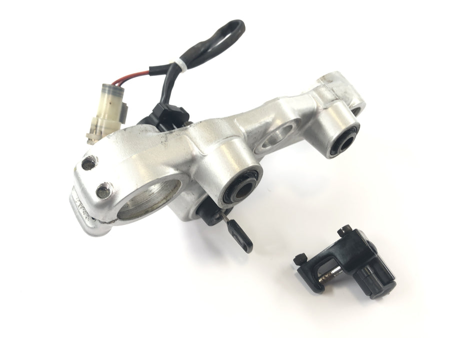 Honda NX 650 RD08 [1995] - handlebar bridge fork bridge ignition lock with key Honda