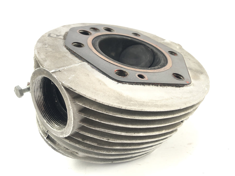 Moto Guzzi V7 Special [1971] - Cylinder head right