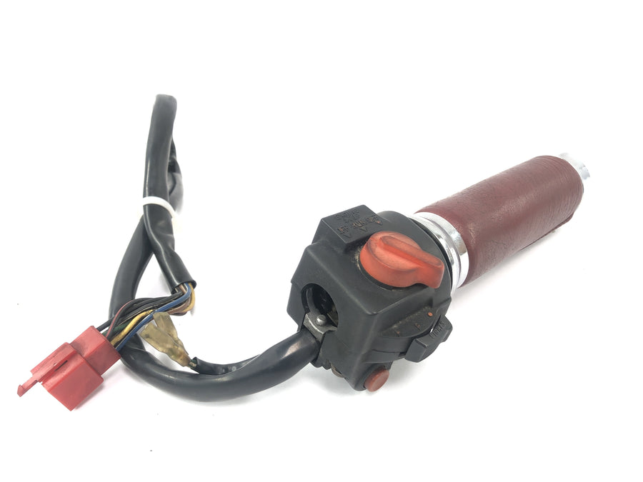 Honda GL 500 Silverwing PC02 [1982] - Gas grip rotary handle Right handle switch unit