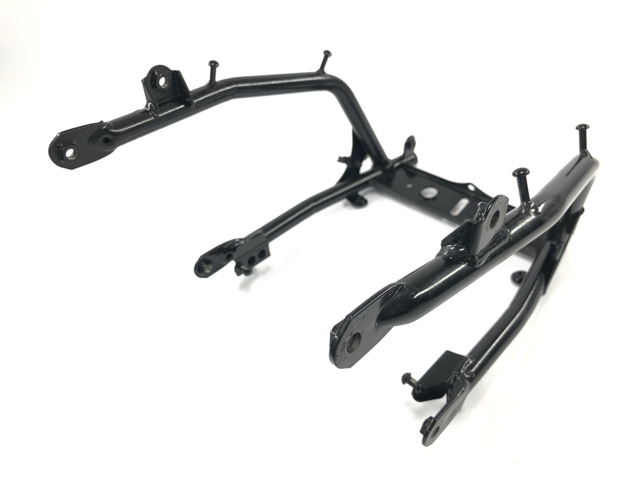 Yamaha YZF 750 R 4HN [1995] - Rear frame support