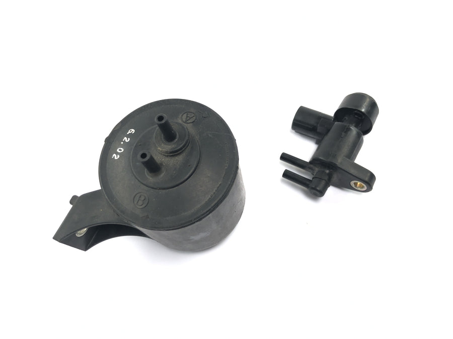 Honda CBR 1000 RR SC57 [2006] - Secondary air valve solenoid valve air valve SLS