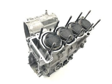 Yamaha YZF R1 RN04 [2001] - Engine block engine housing crankcase with pistons