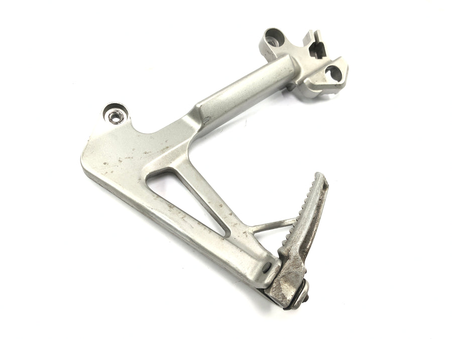 Honda VFR 800 FI RC46 [1999] - Footrest, passenger footrest, rear left footrest holder