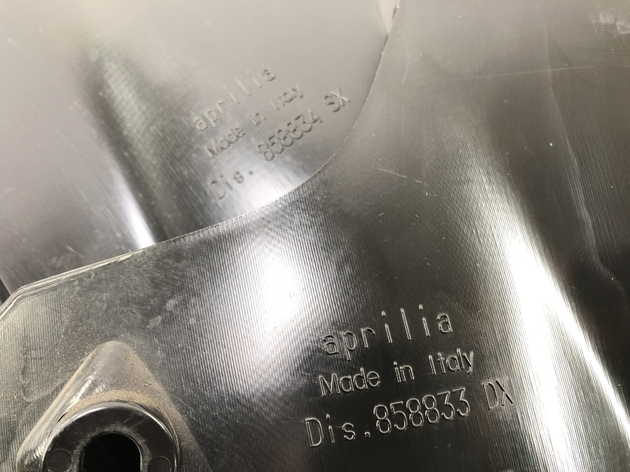 Aprilia RSV4 1000 [2010] - Tank side panels left and right set pair