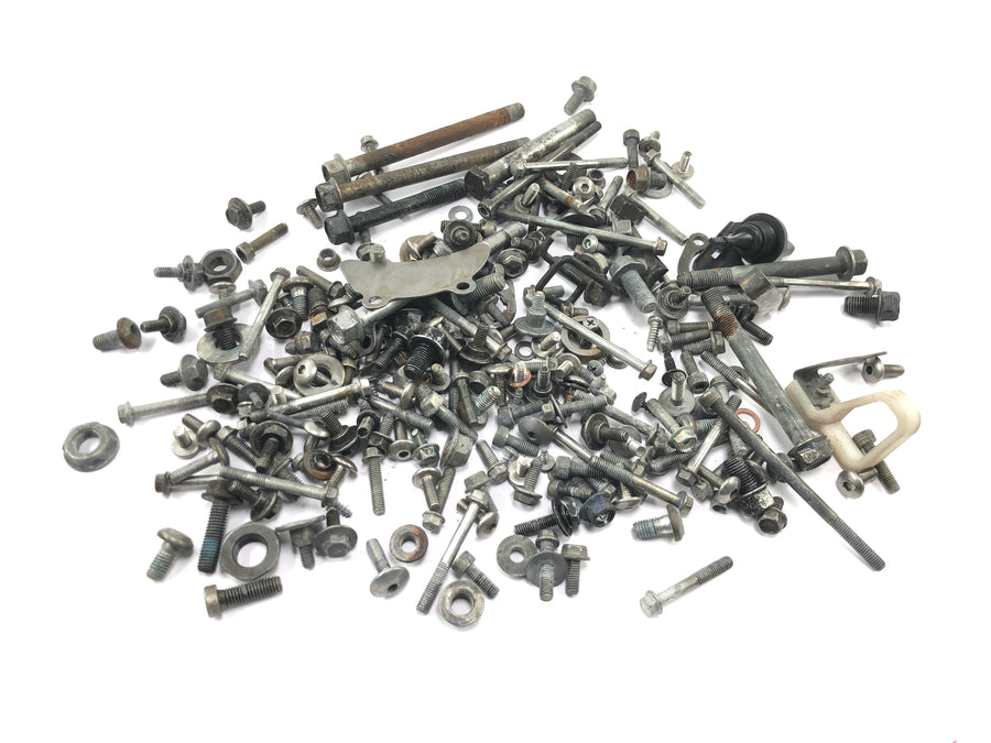 Yamaha WR 125 X DE07 [2010] - leftover parts and screws mixed lot