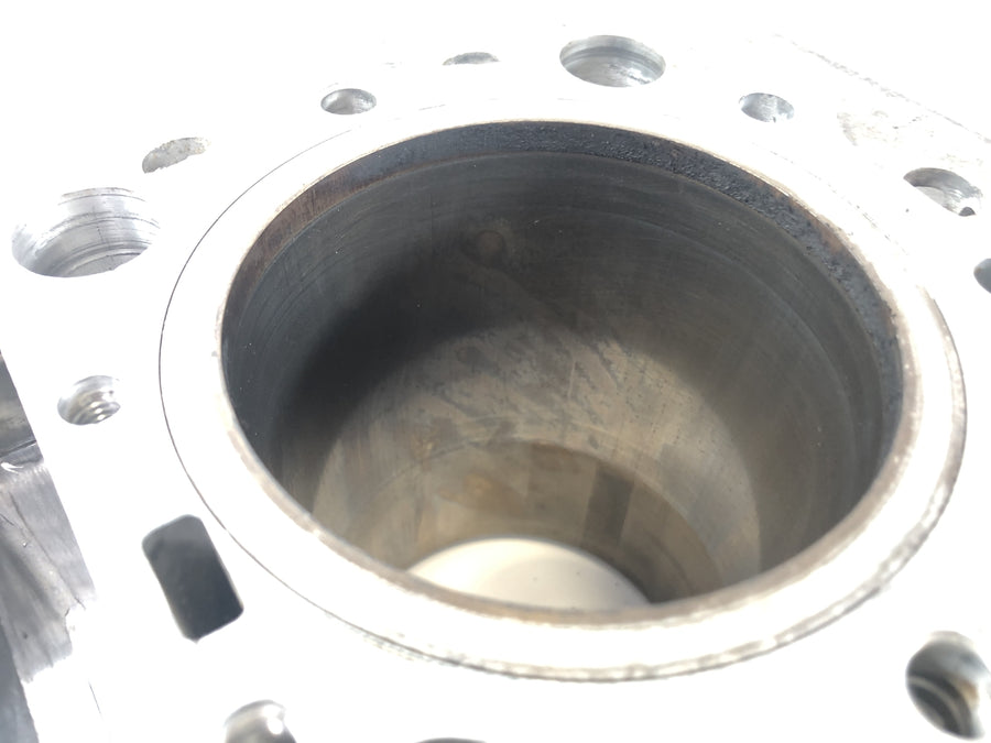 Honda XBR 500 PC15 [1989] - cylinder with piston