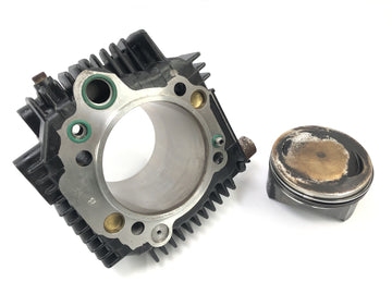 Ducati ST2 944 [1999] - Cylinder with piston horizontal