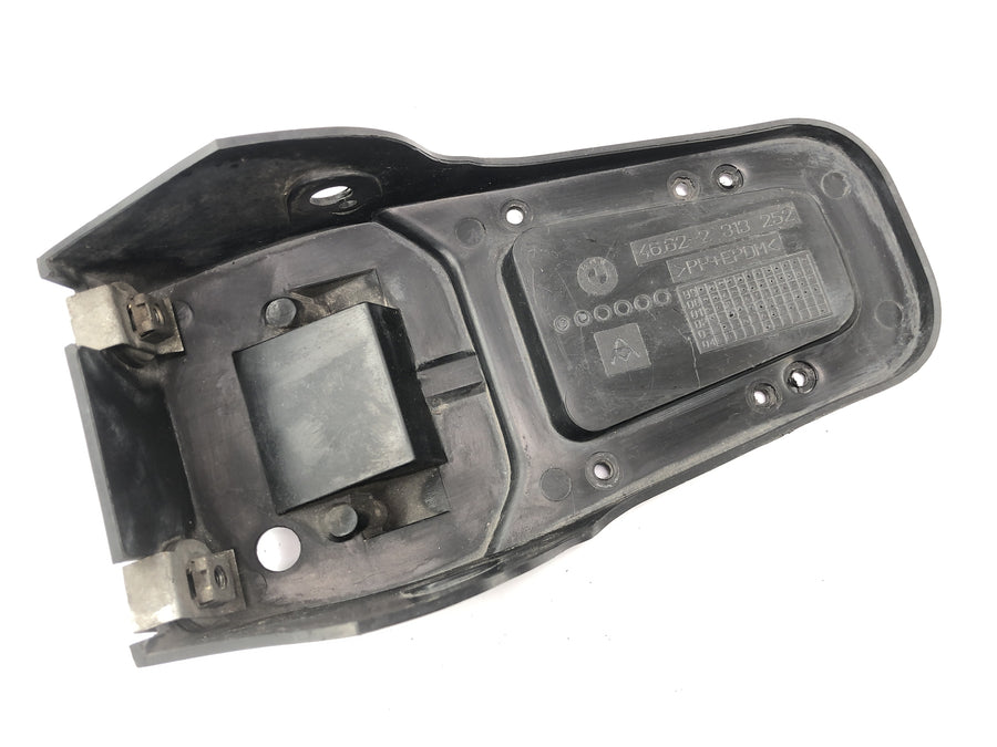 BMW R 1150 GS R21 [2002] - Rear light mount splash guard cover