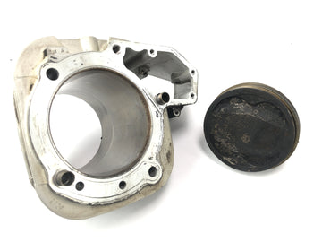 BMW R 1150 GS R21 [2002] - cylinder with piston on the left