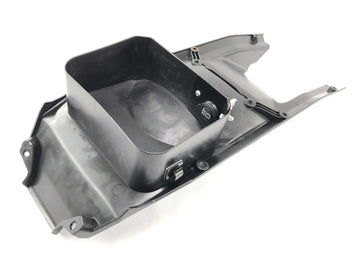 Moto Guzzi Stelvio 1200 4V [2009] - Interior cladding rear base splash protection - 0
