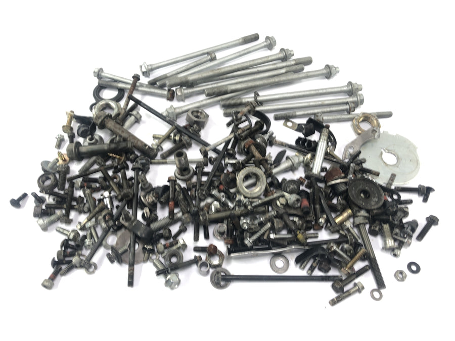 Kawasaki ZX -10 ZXT00B [1990] - screws and residual parts are bundle