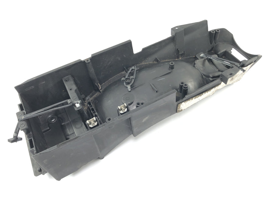 KTM 950 SM LC8 [2008] - rear underneath inner cladding splash protection